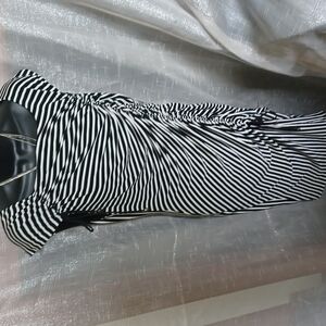 COCONINNO | Black and White Striped Dress, gathered slim look, L, stretch